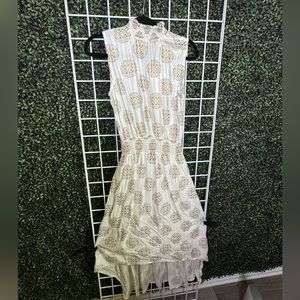 Cassee’s long White/ Gold dress. NWT Size Small